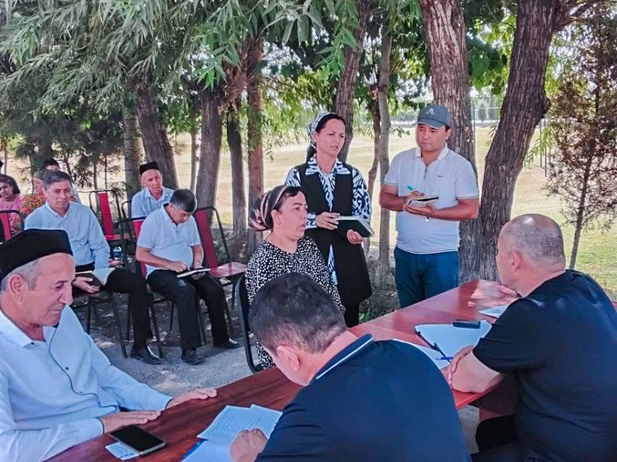 A meeting with entrepreneurs and residents was held in Uzun district of Surkhandarya region