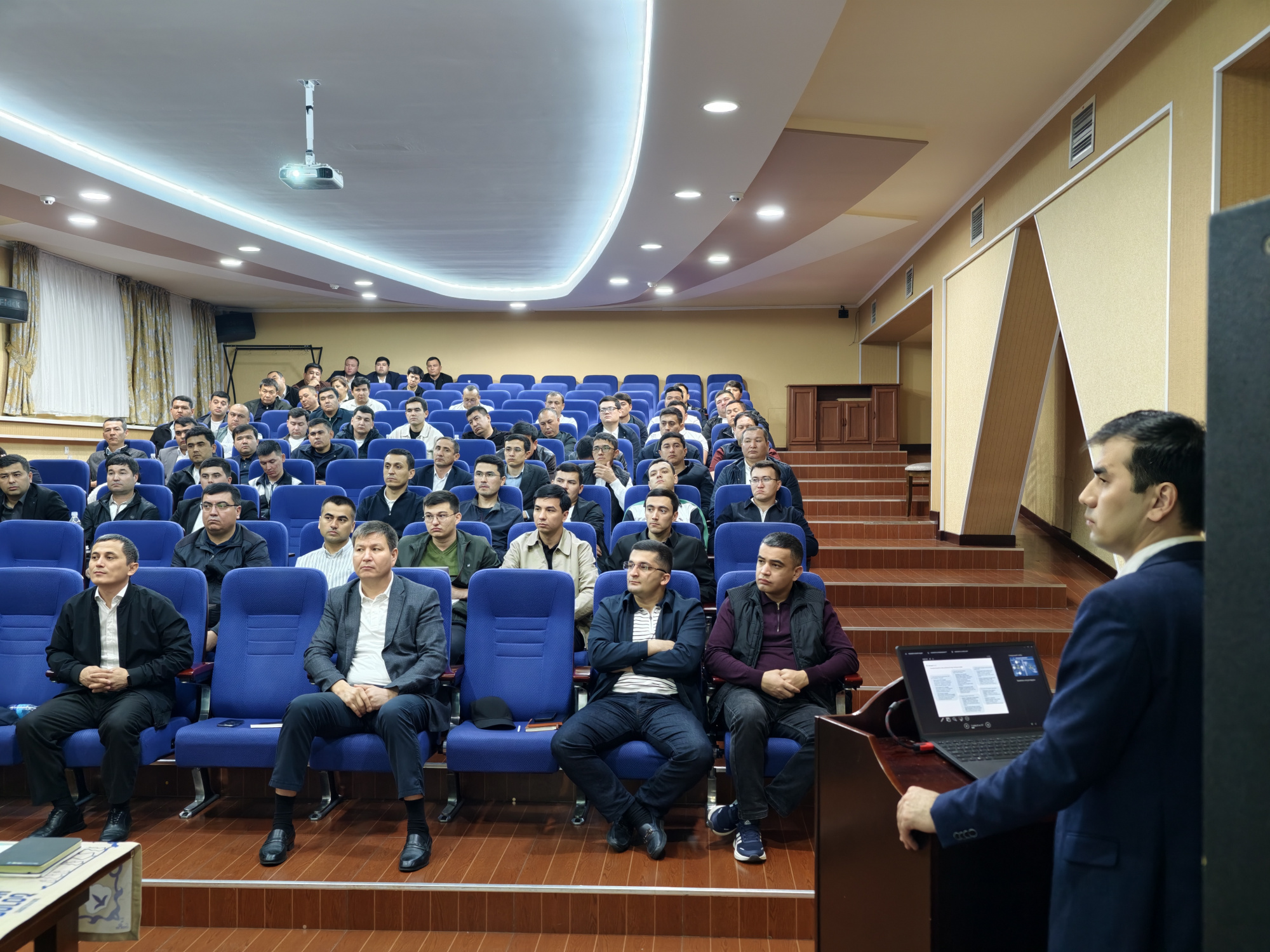 afb1efb8-f2e3-4cec-8bf7-712f728969a8